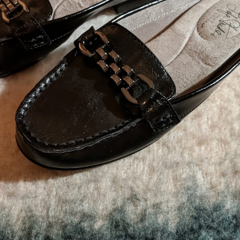 Life Stride loafers NWOT 6
